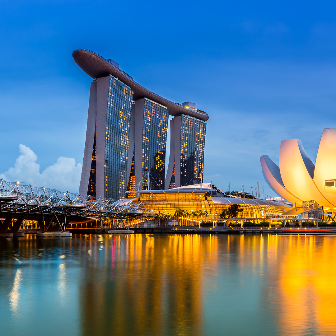 Singapore Careers Page Circle - AdobeStock_114459402 v2